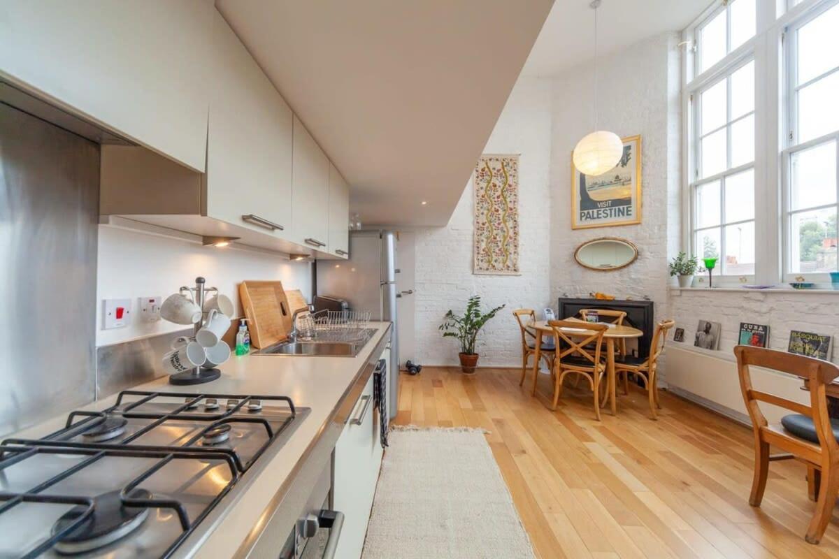 Апартаменты Charming 1 Bedroom In Old School House