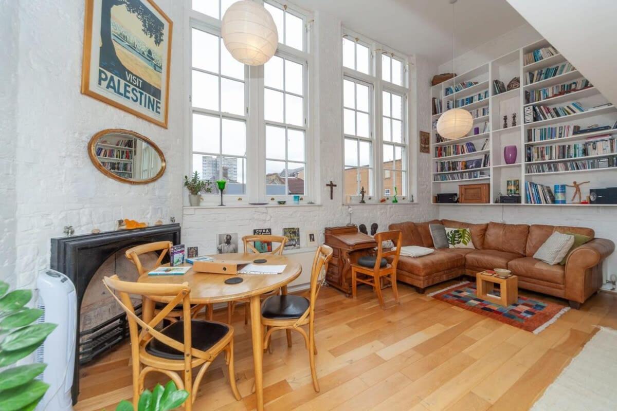 Charming 1 Bedroom In Old School House Апартаменты